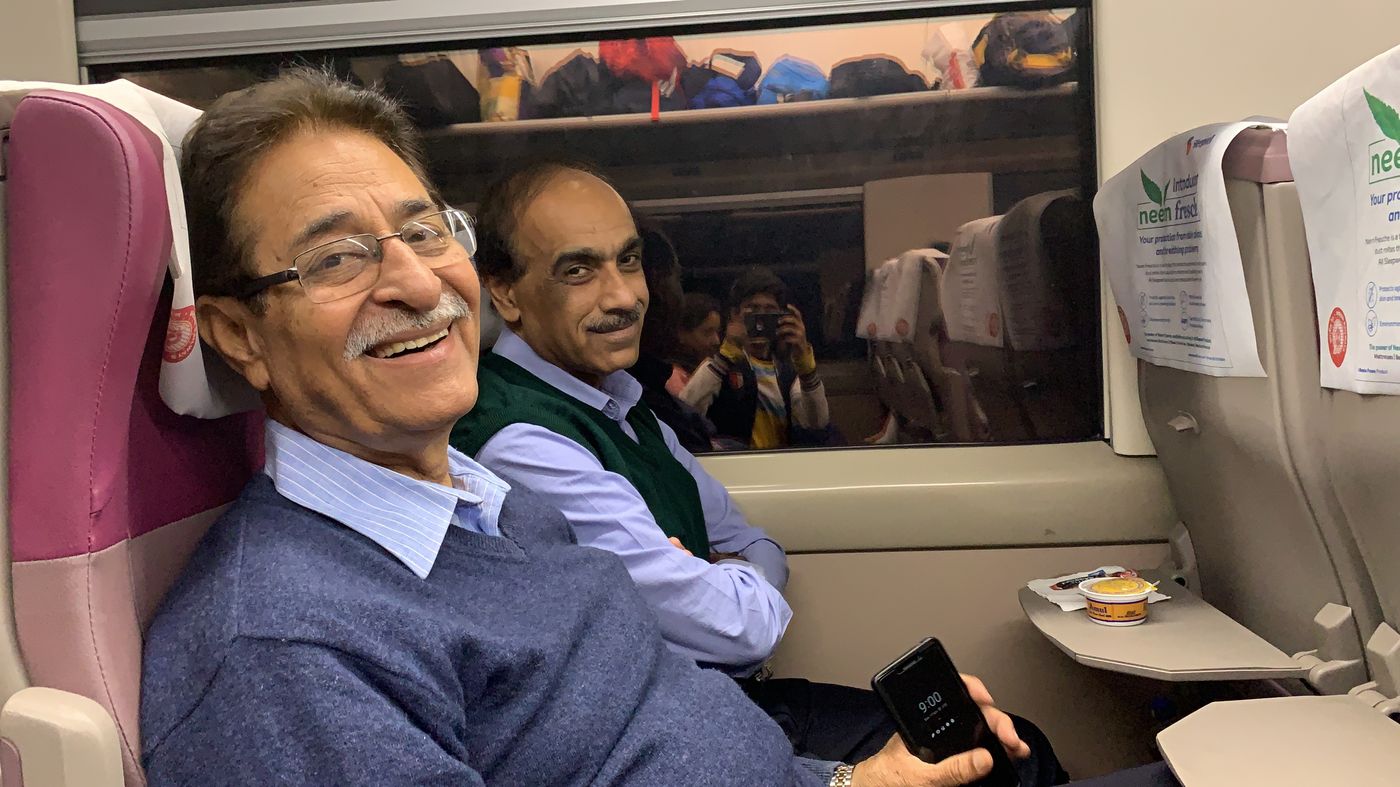 A joyful train journey with family